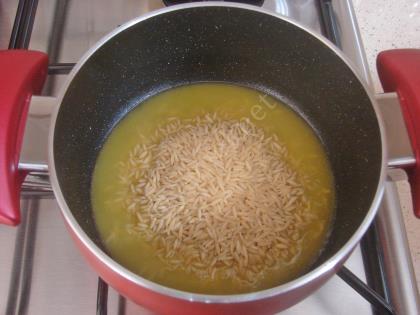 Arpa Şehriyeli Pilav