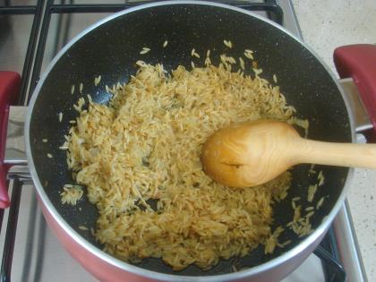 Havuçlu Arpa Şehriye Pilavı