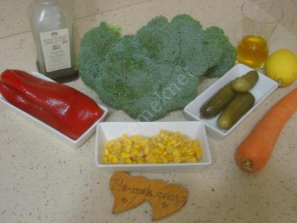 Zeytinyağlı Brokoli Salatası