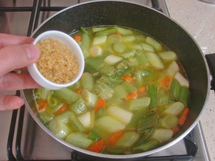 Bulgurlu Pırasa Yemeği