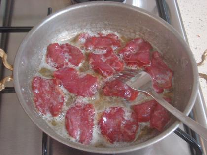 Pastırmalı Yumurta