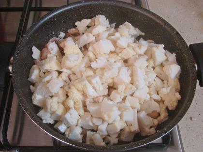 Tavuklu Karnabahar Kavurması