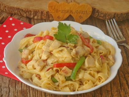 Tavuklu Krep Makarna