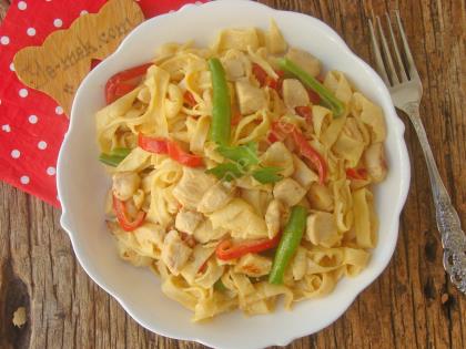 Tavuklu Krep Makarna