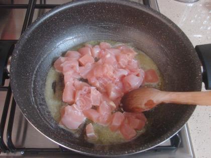 Tavuklu Krep Makarna