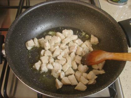 Tavuklu Krep Makarna