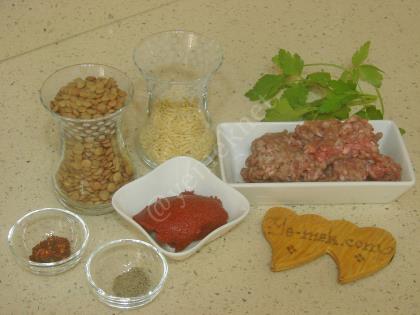 Kıymalı Yeşil Mercimekli Şehriye Çorbası