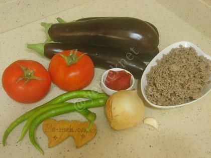 Tencerede Patlıcan Oturtma