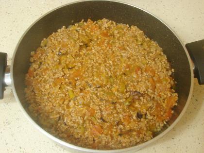 Tencerede Patlıcan Oturtma