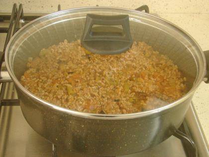 Tencerede Patlıcan Oturtma