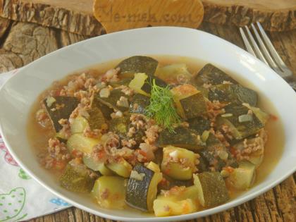 Kıymalı Girit Kabağı Yemeği