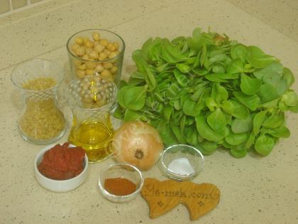 Nohutlu Semizotu Çorbası