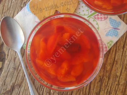 Kırmızı Erik Kompostosu