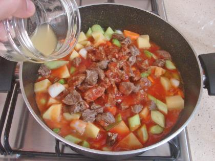 Etli Pırasa Yemeği