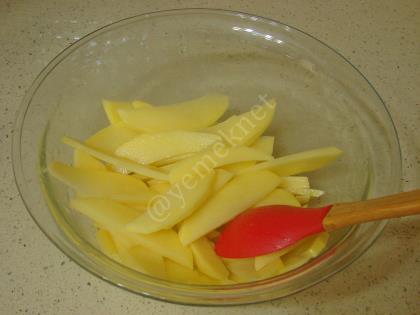 Fırında Tereyağlı Patates Kızartması