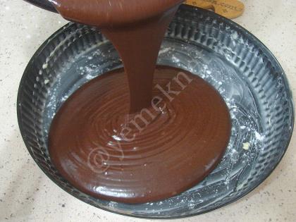 Sütsüz Yoğurtsuz Kek