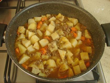 Kıymalı Kereviz Yemeği