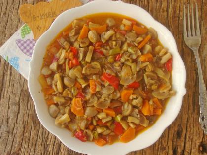 Sebzeli Mantar Yemeği