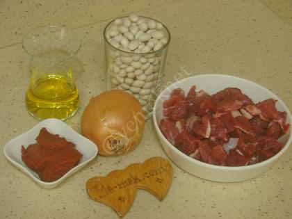 Tencerede Etli Kuru Fasulye