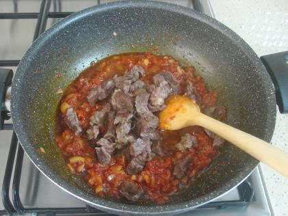 Tencerede Etli Kuru Fasulye