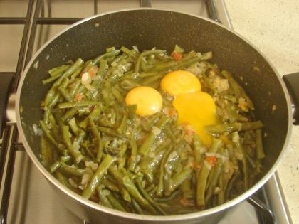 Yumurtalı Börülce Kavurması