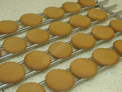 Zencefilli Tarçınlı Kurabiye