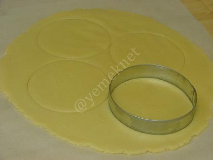 Pastane Usulü Elmalı Kurabiye