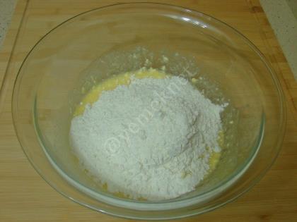 Pastane Usulü Elmalı Kurabiye