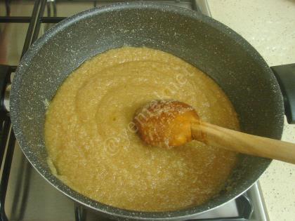 Soğuk Şerbetli İrmik Helvası