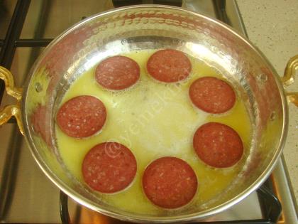 Sucuklu Yumurta