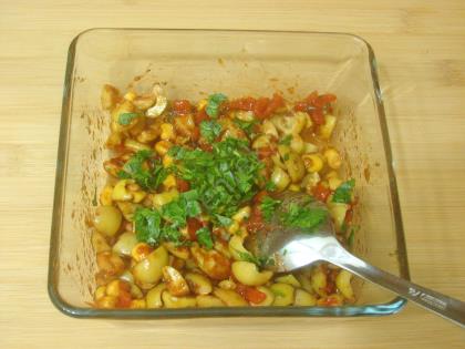 Yeşil Zeytin Salatası