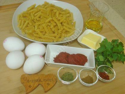 Yumurtalı Makarna