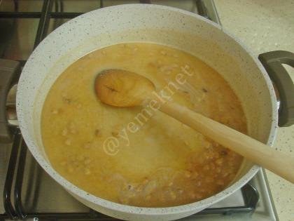 Fıstıklı İrmik Helvası