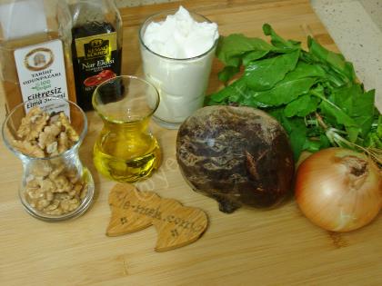 Rokalı Pancar Salatası