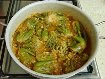 Ispanak Kökü Yemeği