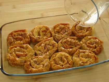 Baklavalık Yufkadan Bülbül Yuvası