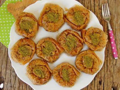 Baklavalık Yufkadan Bülbül Yuvası