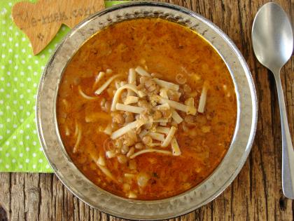 Sakala Çarpan Çorbası