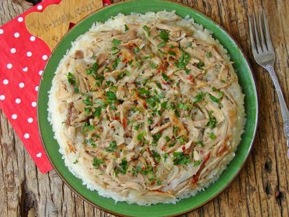 Soğanlı Tavuklu Pilav