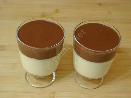 İki Renkli Muhallebi