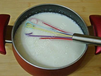 İki Renkli Muhallebi