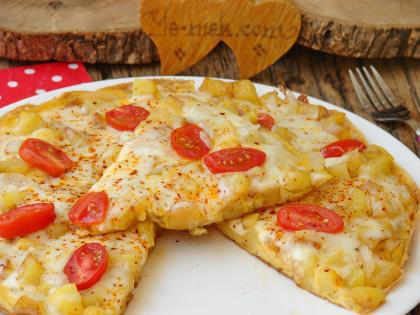 Soğanlı Patatesli Omlet