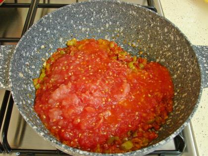 Sosuyla Pişen Makarna