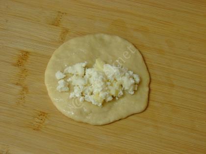 Sütlü Mayasız Poğaça