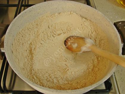 Bademli Kavrulmuş Un Kurabiyesi