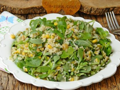 Bulgurlu Semizotu Salatası