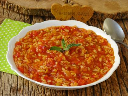 Pirinçli Domates Yemeği