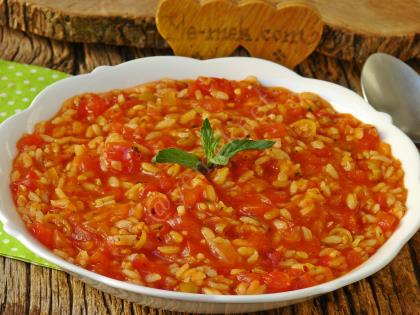Pirinçli Domates Yemeği