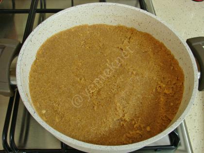 Tane Tane İrmik Helvası