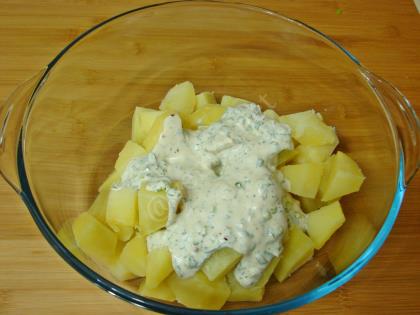 Hardallı Patates Salatası